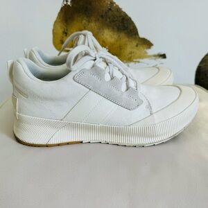 Sorel White Canvas Athletic Sneakers